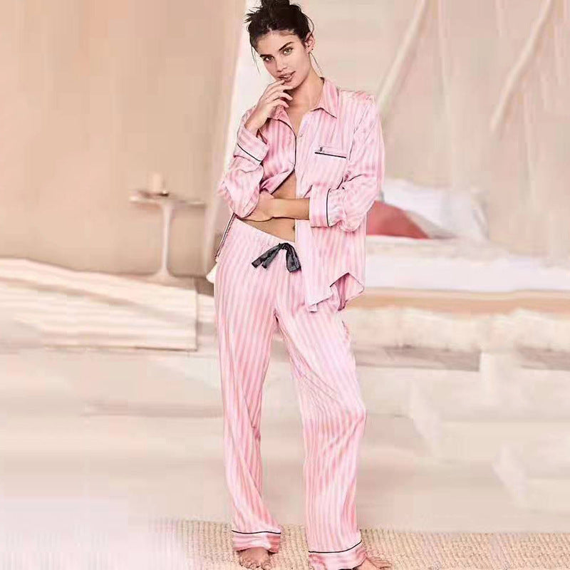 Ladies ice silk pajamas